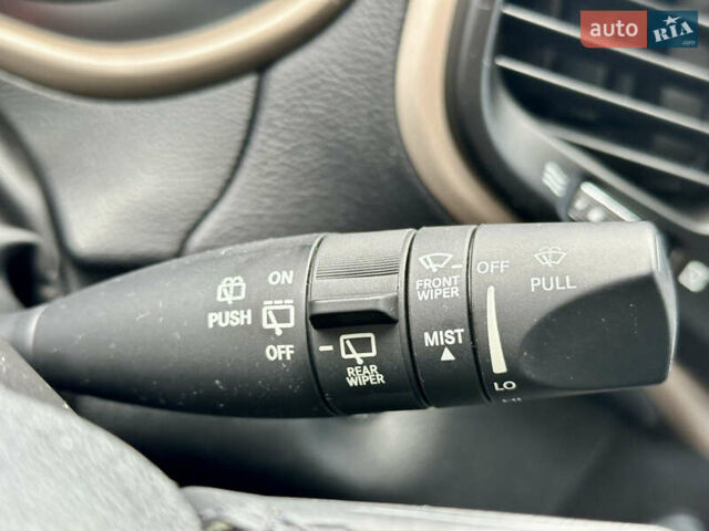 Джип Cherokee 2017 у Вінниці на Automoto.ua Сірий Джип Cherokee, об'ємом двигуна 2.4 л та пробігом 136 тис. км за 16777 $, фото 64 на Automoto.ua