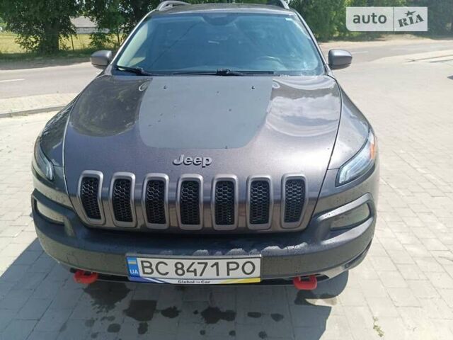 Сірий Джип Cherokee, об'ємом двигуна 2.4 л та пробігом 97 тис. км за 15999 $, фото 14 на Automoto.ua