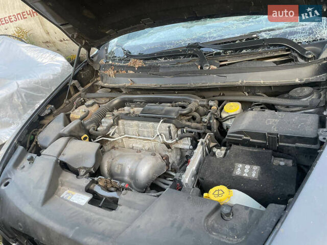 Сірий Джип Cherokee, об'ємом двигуна 2.36 л та пробігом 126 тис. км за 6000 $, фото 9 на Automoto.ua