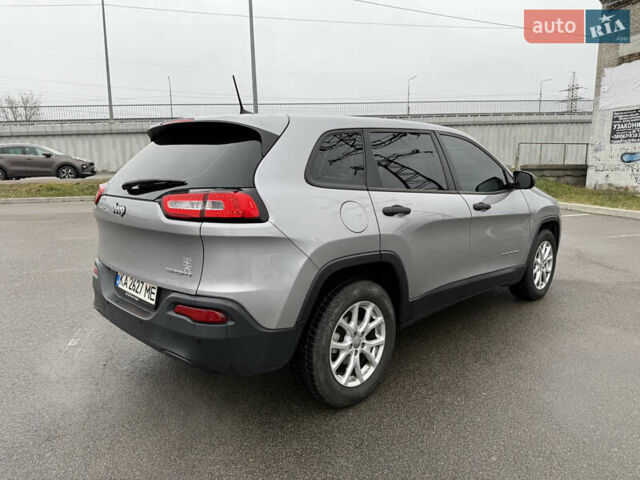 Сірий Джип Cherokee, об'ємом двигуна 2.36 л та пробігом 140 тис. км за 12500 $, фото 13 на Automoto.ua