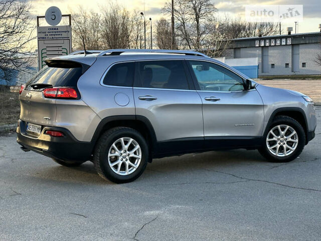 Сірий Джип Cherokee, об'ємом двигуна 2.36 л та пробігом 76 тис. км за 16500 $, фото 14 на Automoto.ua