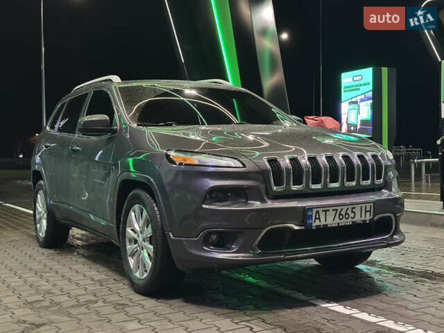 Серый Джип Чероки, объемом двигателя 3.24 л и пробегом 201 тыс. км за 16300 $, фото 50 на Automoto.ua