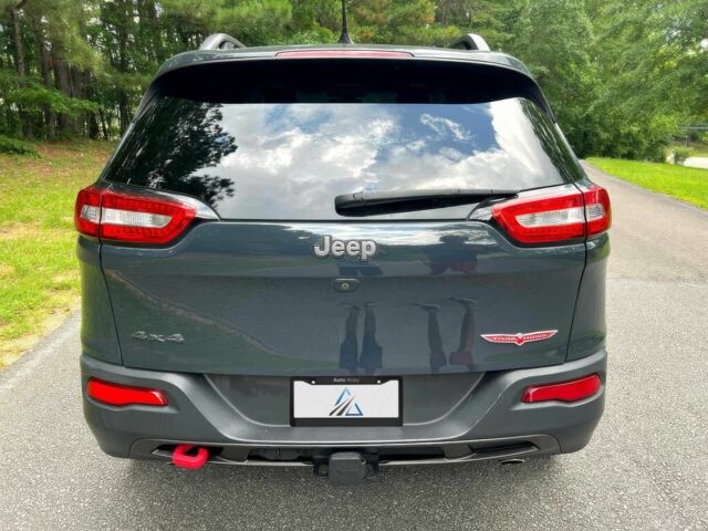 Сірий Джип Cherokee, об'ємом двигуна 3.2 л та пробігом 107 тис. км за 3500 $, фото 4 на Automoto.ua