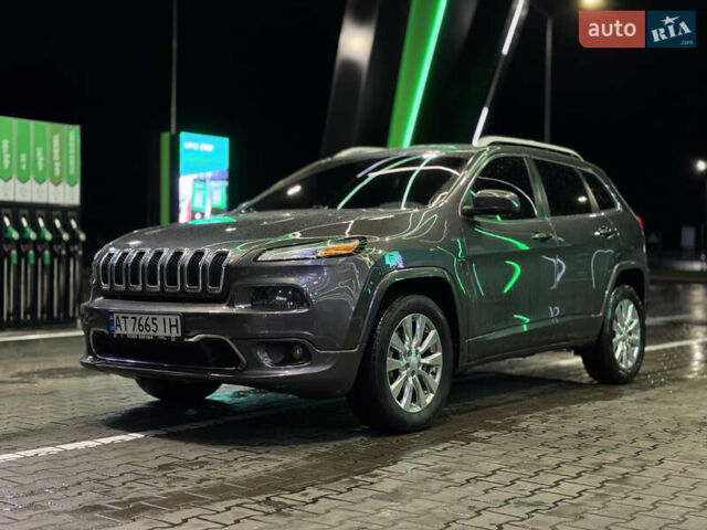 Серый Джип Чероки, объемом двигателя 3.24 л и пробегом 201 тыс. км за 16300 $, фото 13 на Automoto.ua