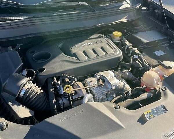 Сірий Джип Cherokee, об'ємом двигуна 2 л та пробігом 76 тис. км за 14900 $, фото 8 на Automoto.ua