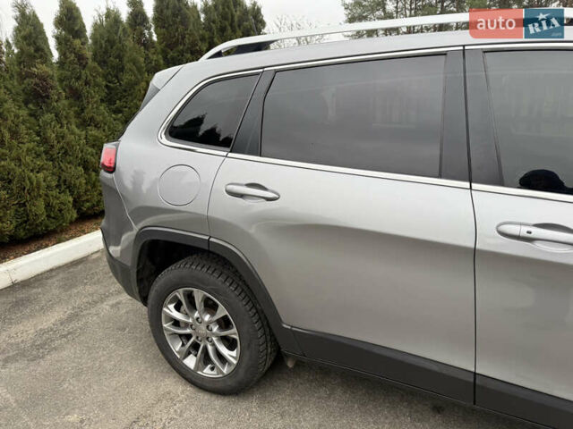 Серый Джип Чероки, объемом двигателя 2.36 л и пробегом 142 тыс. км за 14200 $, фото 12 на Automoto.ua