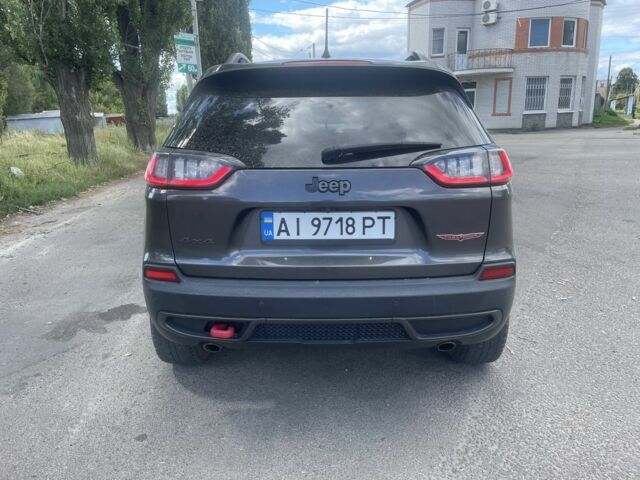 Серый Джип Чероки, объемом двигателя 3.2 л и пробегом 147 тыс. км за 19000 $, фото 4 на Automoto.ua