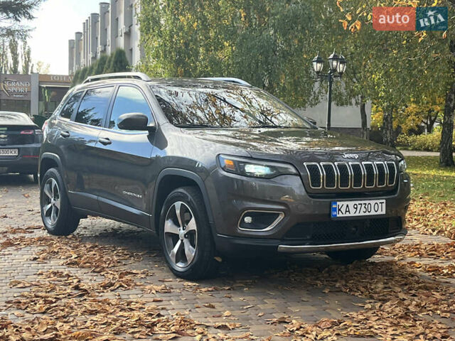 Серый Джип Чероки, объемом двигателя 3.24 л и пробегом 107 тыс. км за 19500 $, фото 10 на Automoto.ua