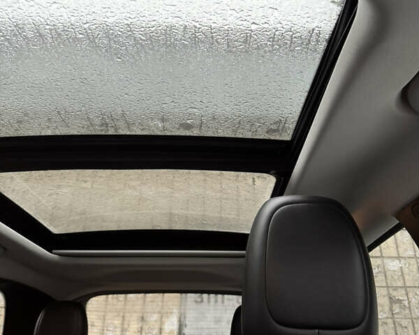 Серый Джип Чероки, объемом двигателя 3.24 л и пробегом 127 тыс. км за 22000 $, фото 9 на Automoto.ua