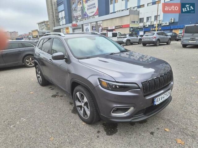 Серый Джип Чероки, объемом двигателя 3.24 л и пробегом 182 тыс. км за 15600 $, фото 6 на Automoto.ua