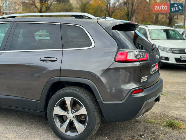 Серый Джип Чероки, объемом двигателя 3.2 л и пробегом 108 тыс. км за 21290 $, фото 9 на Automoto.ua