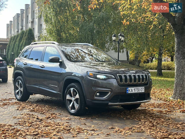 Серый Джип Чероки, объемом двигателя 3.24 л и пробегом 107 тыс. км за 19500 $, фото 9 на Automoto.ua