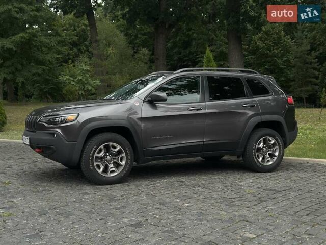 Сірий Джип Cherokee, об'ємом двигуна 1.99 л та пробігом 78 тис. км за 22500 $, фото 1 на Automoto.ua