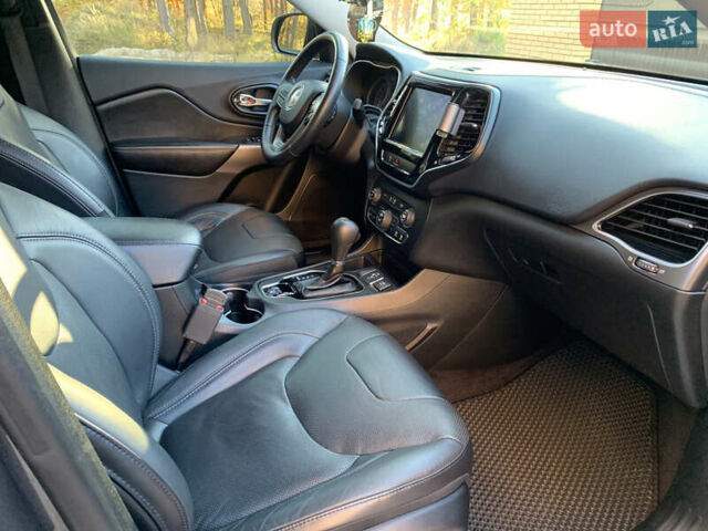 Сірий Джип Cherokee, об'ємом двигуна 2.36 л та пробігом 150 тис. км за 16600 $, фото 63 на Automoto.ua