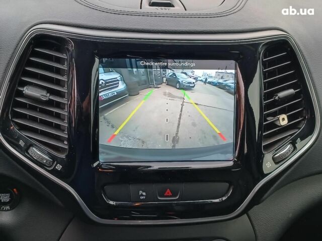 Серый Джип Чероки, объемом двигателя 2.4 л и пробегом 55 тыс. км за 17490 $, фото 29 на Automoto.ua