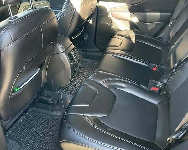 Сірий Джип Cherokee, об'ємом двигуна 2 л та пробігом 76 тис. км за 14900 $, фото 6 на Automoto.ua