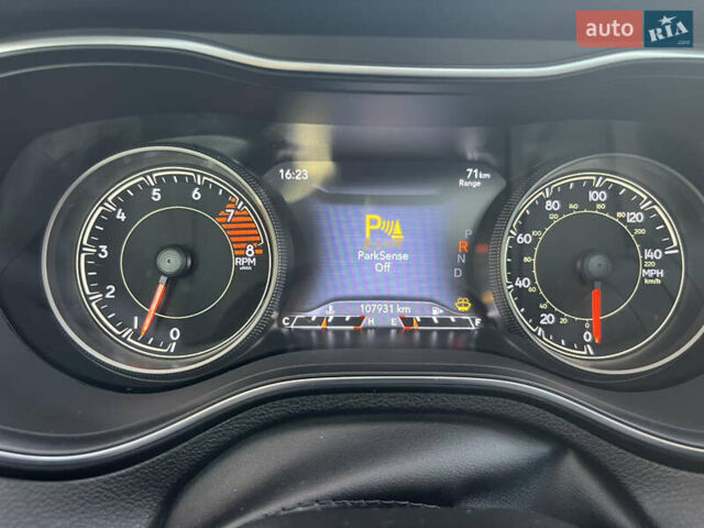 Серый Джип Чероки, объемом двигателя 3.24 л и пробегом 107 тыс. км за 19500 $, фото 42 на Automoto.ua