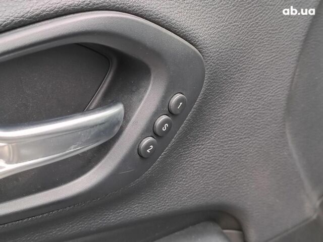 Серый Джип Чероки, объемом двигателя 2.4 л и пробегом 55 тыс. км за 17490 $, фото 22 на Automoto.ua