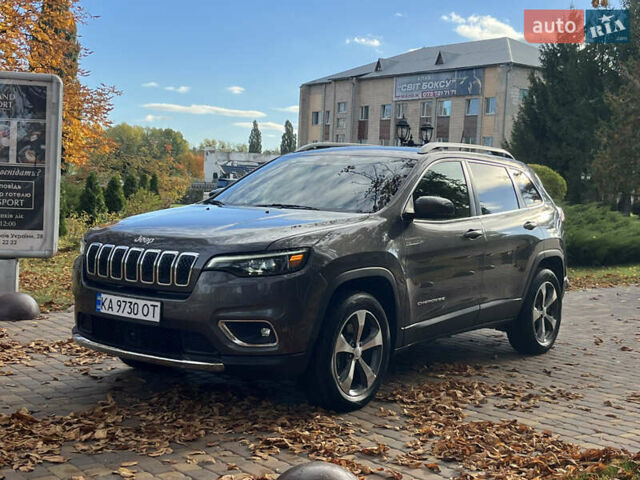 Серый Джип Чероки, объемом двигателя 3.24 л и пробегом 107 тыс. км за 19500 $, фото 11 на Automoto.ua