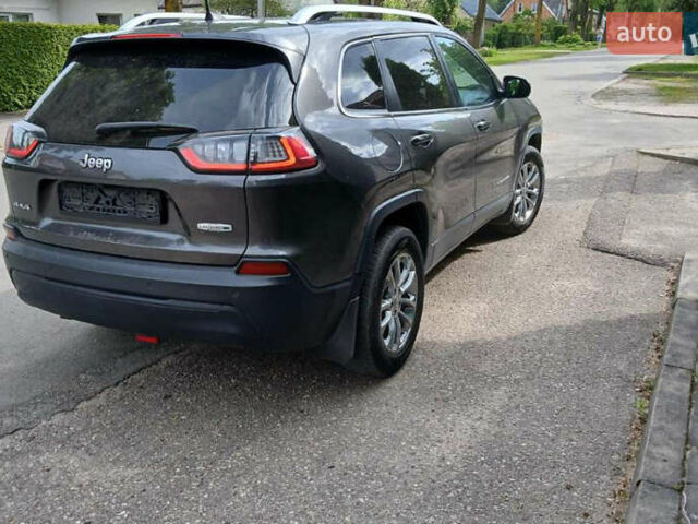 Сірий Джип Cherokee, об'ємом двигуна 2.4 л та пробігом 143 тис. км за 16500 $, фото 4 на Automoto.ua