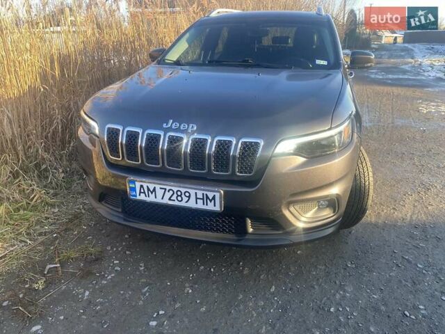 Серый Джип Чероки, объемом двигателя 2.36 л и пробегом 100 тыс. км за 18000 $, фото 31 на Automoto.ua