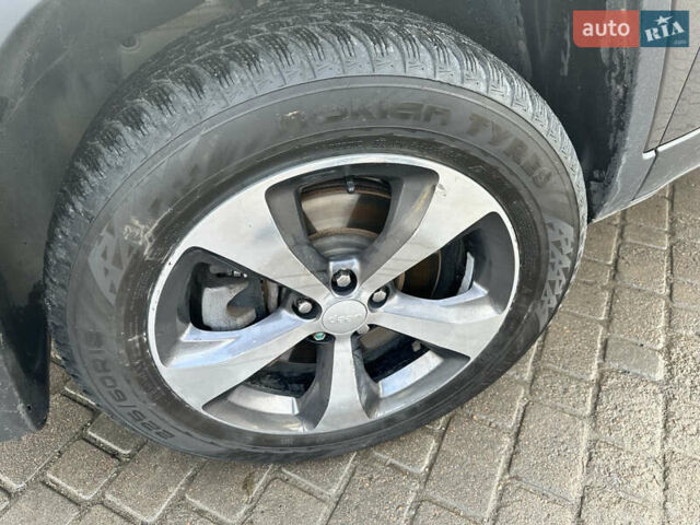 Сірий Джип Cherokee, об'ємом двигуна 2 л та пробігом 142 тис. км за 17100 $, фото 25 на Automoto.ua