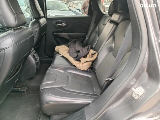 Серый Джип Чероки, объемом двигателя 2.4 л и пробегом 55 тыс. км за 17490 $, фото 12 на Automoto.ua