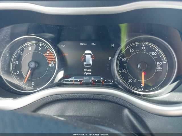 Сірий Джип Cherokee, об'ємом двигуна 2.4 л та пробігом 34 тис. км за 3000 $, фото 6 на Automoto.ua