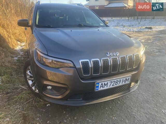 Серый Джип Чероки, объемом двигателя 2.36 л и пробегом 100 тыс. км за 18000 $, фото 28 на Automoto.ua