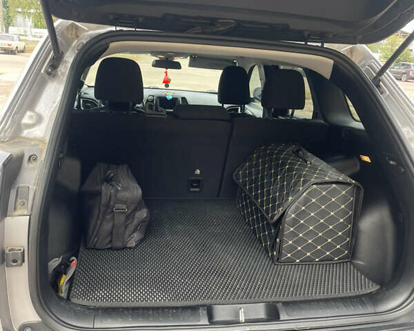 Серый Джип Чероки, объемом двигателя 3.24 л и пробегом 119 тыс. км за 14399 $, фото 22 на Automoto.ua