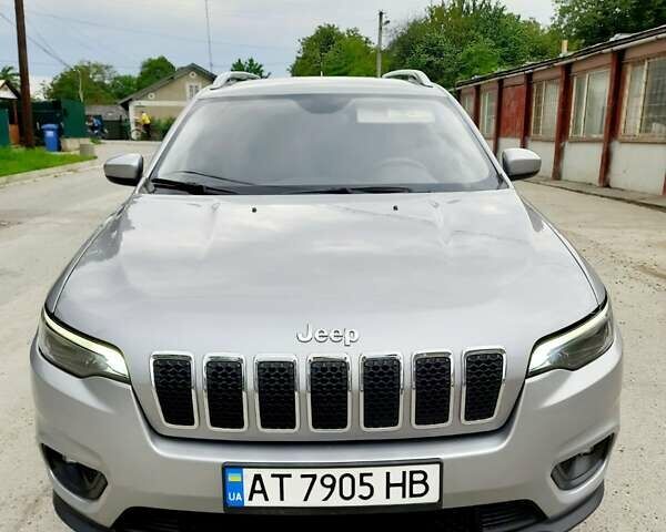 Сірий Джип Cherokee, об'ємом двигуна 2.36 л та пробігом 146 тис. км за 15700 $, фото 16 на Automoto.ua