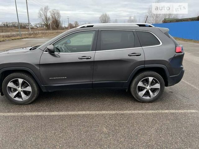 Сірий Джип Cherokee, об'ємом двигуна 2 л та пробігом 131 тис. км за 18300 $, фото 8 на Automoto.ua