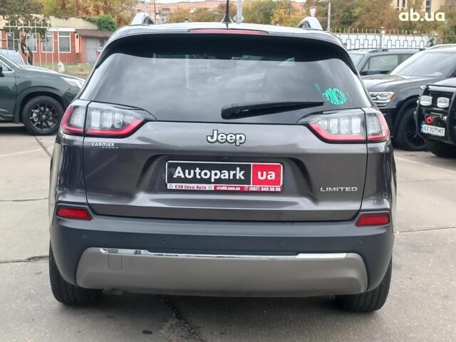 Серый Джип Чероки, объемом двигателя 2.4 л и пробегом 55 тыс. км за 17490 $, фото 7 на Automoto.ua