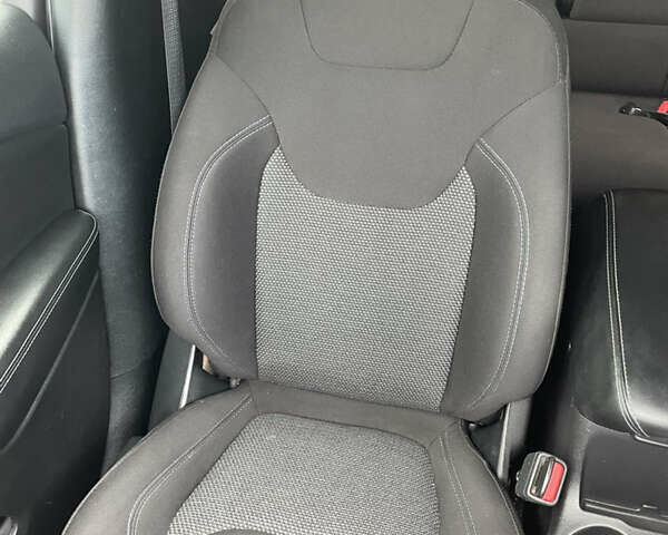 Серый Джип Чероки, объемом двигателя 3.24 л и пробегом 119 тыс. км за 14399 $, фото 15 на Automoto.ua