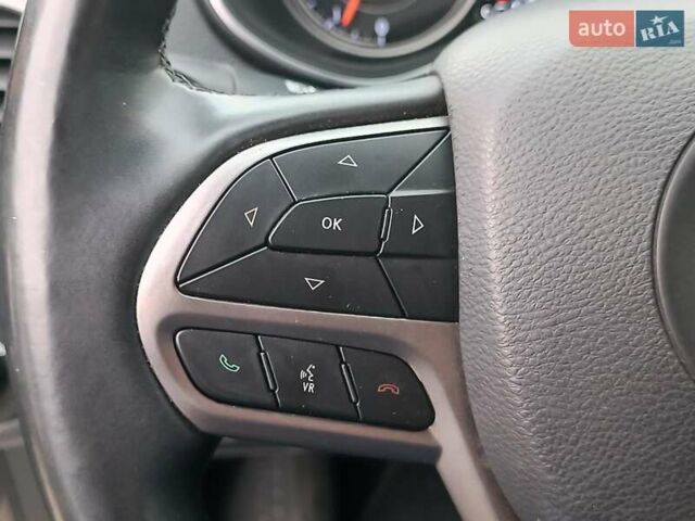 Серый Джип Чероки, объемом двигателя 2.4 л и пробегом 55 тыс. км за 17490 $, фото 26 на Automoto.ua