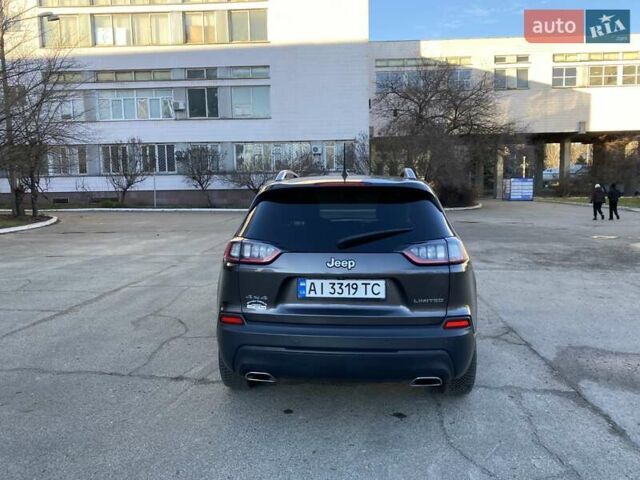 Серый Джип Чероки, объемом двигателя 2 л и пробегом 130 тыс. км за 18300 $, фото 5 на Automoto.ua