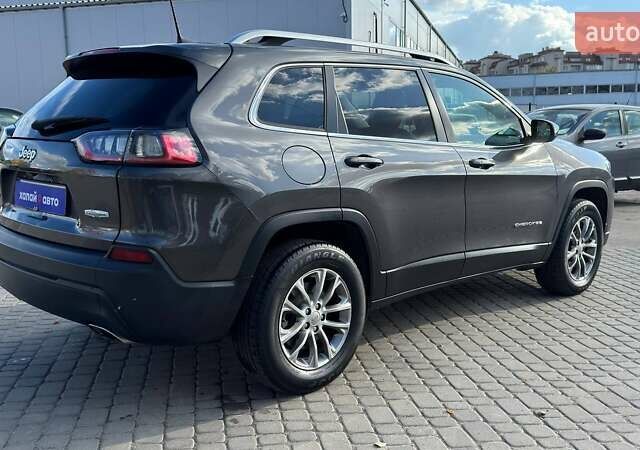 Сірий Джип Cherokee, об'ємом двигуна 1.99 л та пробігом 117 тис. км за 17500 $, фото 16 на Automoto.ua