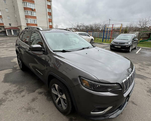 Серый Джип Чероки, объемом двигателя 2.36 л и пробегом 156 тыс. км за 17500 $, фото 14 на Automoto.ua