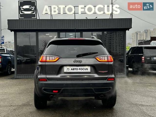 Сірий Джип Cherokee, об'ємом двигуна 3.24 л та пробігом 91 тис. км за 23290 $, фото 6 на Automoto.ua