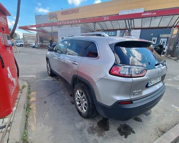 Сірий Джип Cherokee, об'ємом двигуна 2.36 л та пробігом 94 тис. км за 17400 $, фото 4 на Automoto.ua
