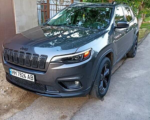 Сірий Джип Cherokee, об'ємом двигуна 2.36 л та пробігом 94 тис. км за 17400 $, фото 2 на Automoto.ua