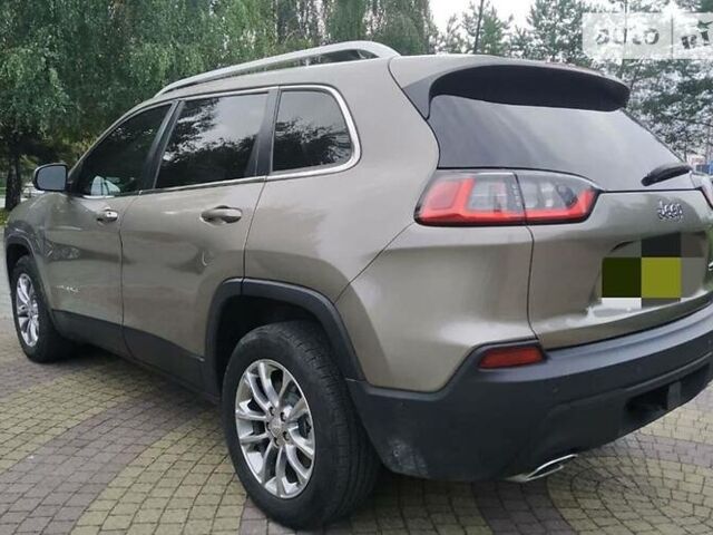 Сірий Джип Cherokee, об'ємом двигуна 3.2 л та пробігом 48 тис. км за 18000 $, фото 10 на Automoto.ua
