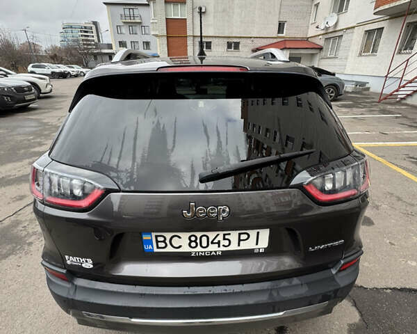 Серый Джип Чероки, объемом двигателя 2.36 л и пробегом 156 тыс. км за 17500 $, фото 16 на Automoto.ua