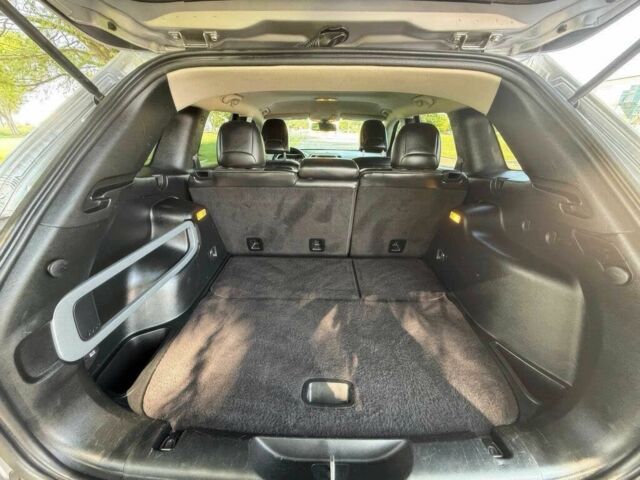 Сірий Джип Cherokee, об'ємом двигуна 2.4 л та пробігом 63 тис. км за 8300 $, фото 8 на Automoto.ua