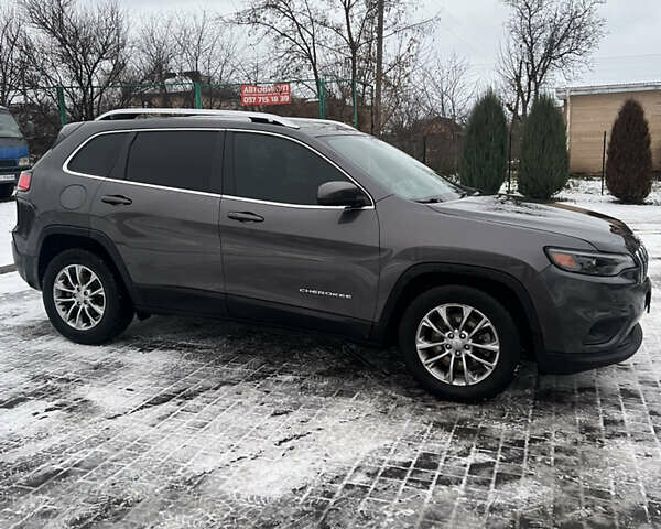 Серый Джип Чероки, объемом двигателя 2.36 л и пробегом 177 тыс. км за 16200 $, фото 5 на Automoto.ua