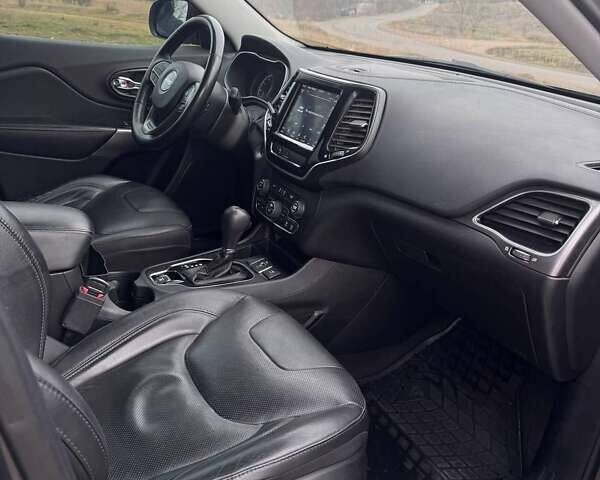 Сірий Джип Cherokee, об'ємом двигуна 2.4 л та пробігом 83 тис. км за 21000 $, фото 10 на Automoto.ua