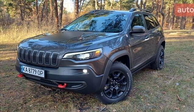 Сірий Джип Cherokee, об'ємом двигуна 3.24 л та пробігом 54 тис. км за 21300 $, фото 53 на Automoto.ua