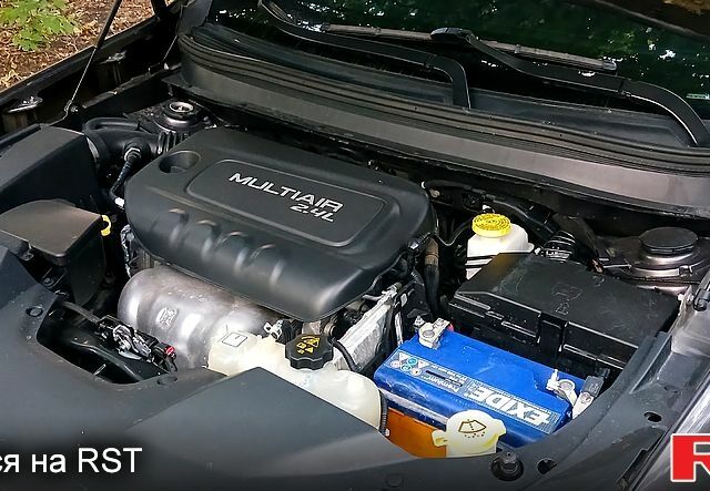 Серый Джип Чероки, объемом двигателя 2.4 л и пробегом 156 тыс. км за 17195 $, фото 1 на Automoto.ua