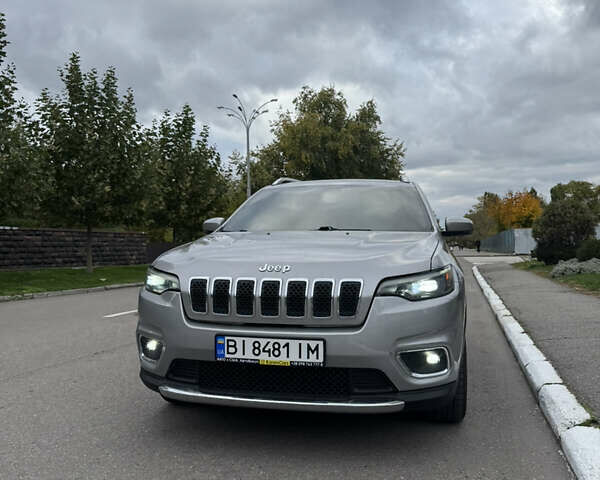 Серый Джип Чероки, объемом двигателя 2.36 л и пробегом 128 тыс. км за 18200 $, фото 11 на Automoto.ua