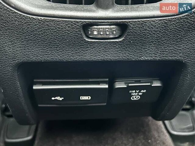 Сірий Джип Cherokee, об'ємом двигуна 3.24 л та пробігом 91 тис. км за 23290 $, фото 34 на Automoto.ua